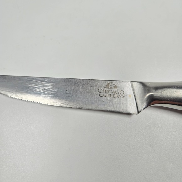 CHICAGO CUTLERY Insignia Steel Steak Knife 4.5" Blade Stainless Handle Single S1 - Picture 5 of 8